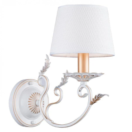 Бра Favourite 2132-1W Finesse