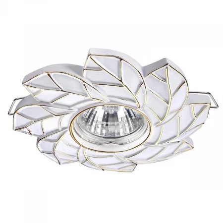 Встраиваемый светильник Novotech Pattern 370487